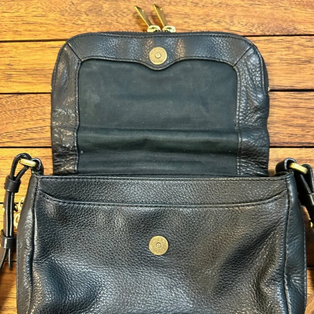 Fossil Preston Black Leather Crossbody - Picture 8 of 8